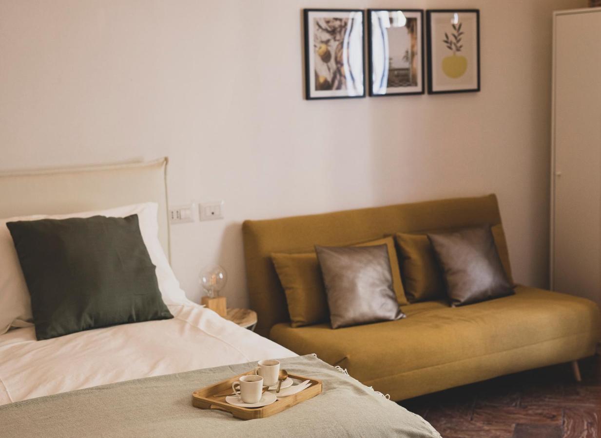 Cozy House In Naviglio Grande - Homy Apartments Mediolan Zewnętrze zdjęcie